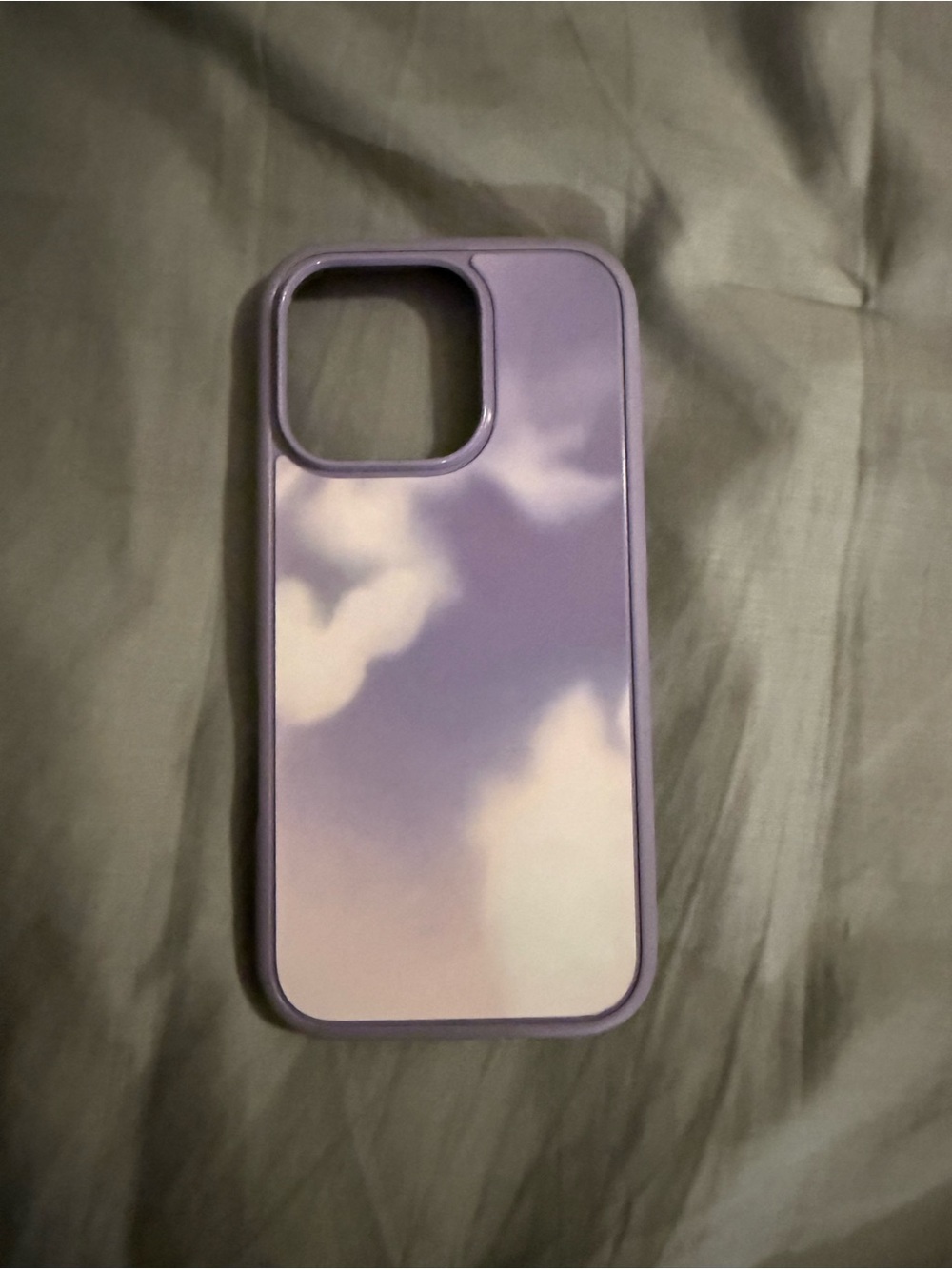Purple Cloud Pattern iPhone 16 pro Case - Otterbox